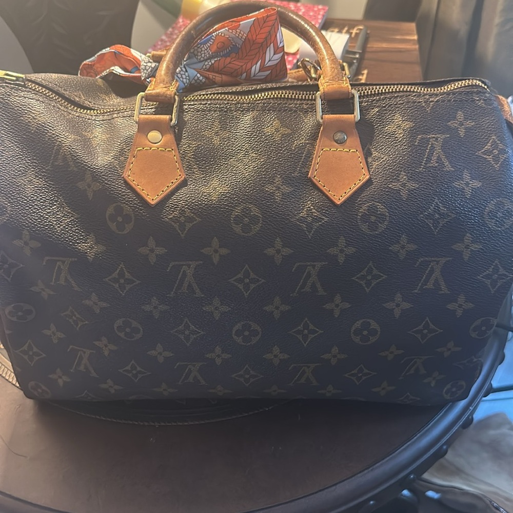 Louis Vuitton Speedy - Picture 2 of 8